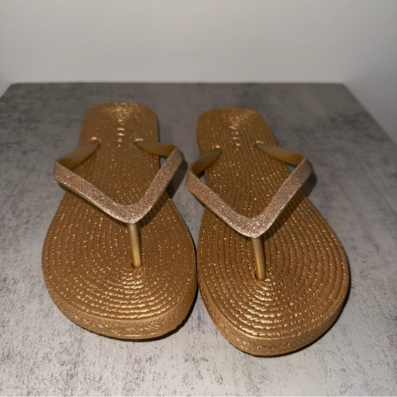Aldo Shoes - Aldo Sandals Size 7 (Do run a size smaller)
